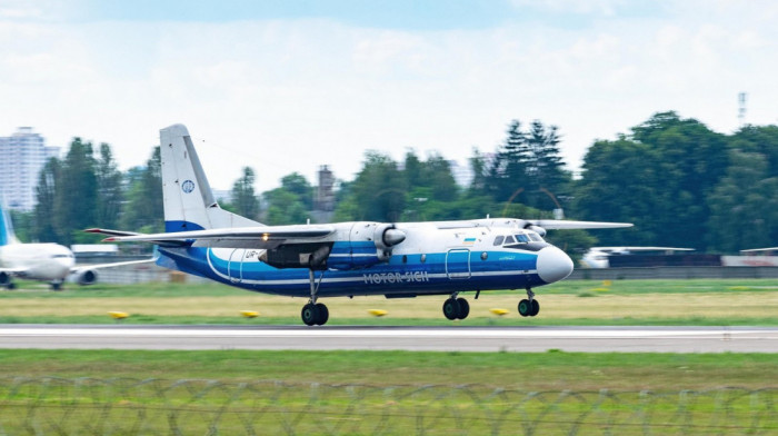 Avion prinudno sleteo u Las Vegasu jer je primećen dim u kabini