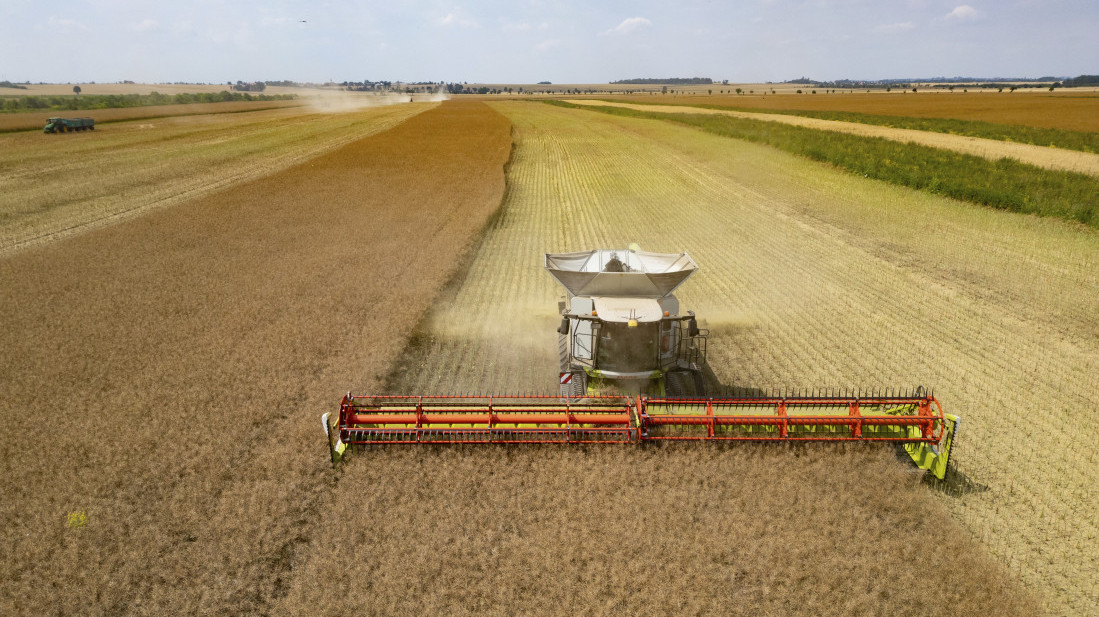 Počinje prolećna setva u Srbiji: Kakva sezona očekuje ratare, brojni problemi pred njima