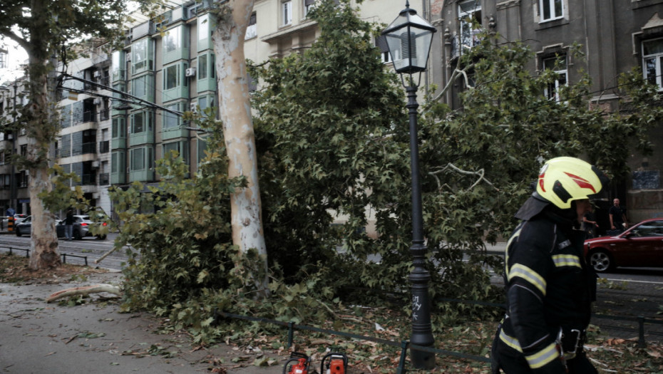 Nevreme u Hrvatskoj: Na području Vinkovaca i Vukovara 1.500 domaćinstava bez struje