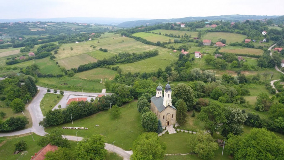 Kuća sa bazenom umesto stana u Beogradu: Koliko koštaju nekretnine na Kosmaju