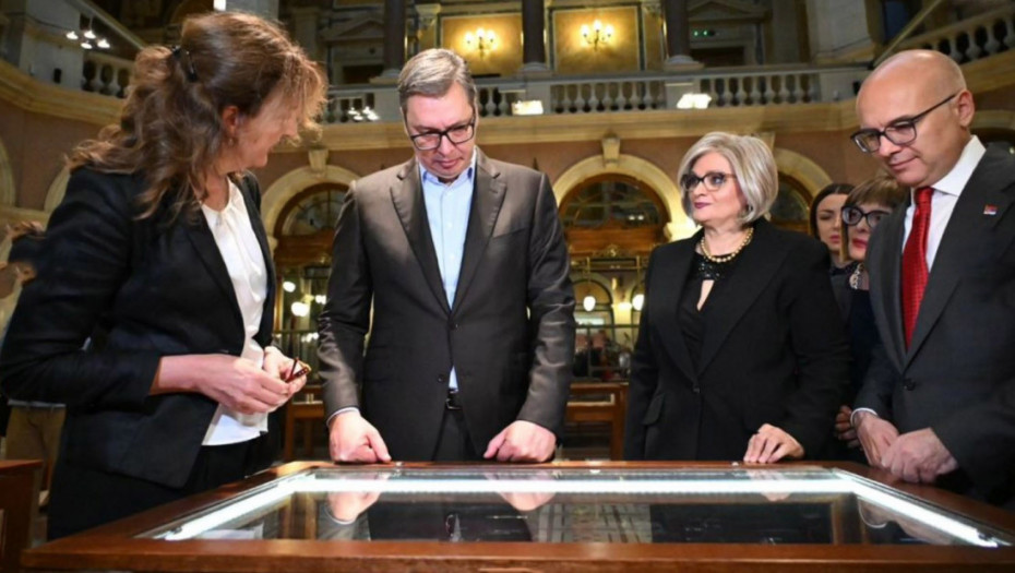 Vučić prisustvovao obeležavanju 140 godina rada NBS i otvaranju Centra za posetioce