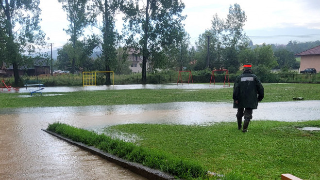 Spasojević: U protekla 24 sata 71 intervencija MUP-a zbog nevremena, 12 zbog požara