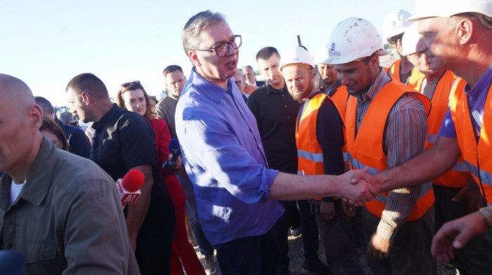 Vučić sutra obilazi gradilište Nacionalnog stadiona