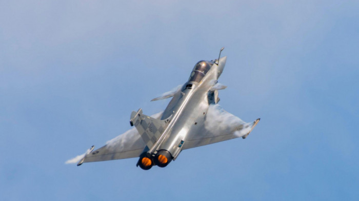 Francuska i Indija produbljuju vojnu saradnju: U planu zajednička proizvodnja Rafala, helikoptera i raketa