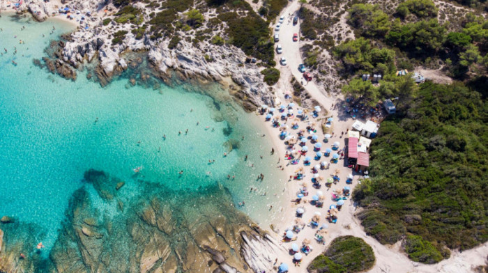 Nikad nije rano za odlazak na plažu: Kako se ove godine kreću cene letovanja u Grčkoj