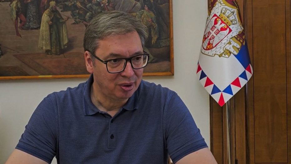 Vučić: Pominjem žene zato što su mete napada, ali i zato što su ozbiljne i racionalne