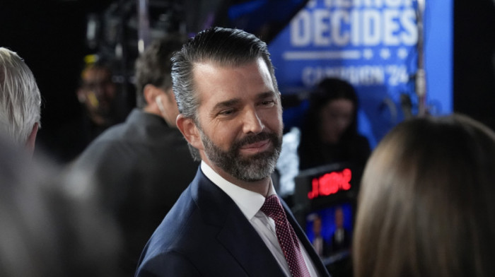 Guverner Minesote Tim Volc pozvao Trampa da povuče agente ICE iz Mineapolisa