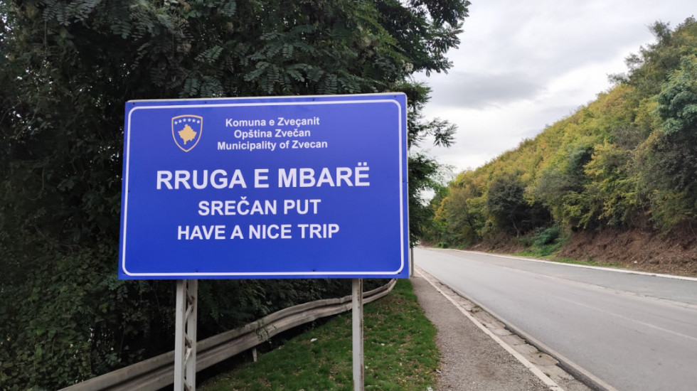 "Trepča" zauzela objekte u centru Zvečana za koje tvrdi da su u njenom vlasništvu