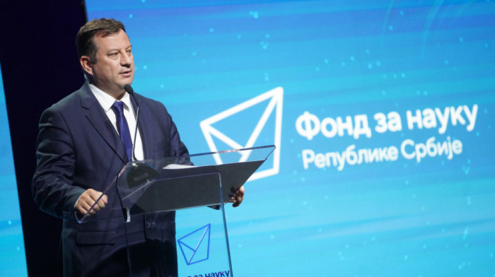 Filipović: Onlajn nastavom može da se spasi akademska godina