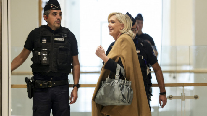 Anketa pred izbore u Francuskoj: Marin le Pen na prvom mestu uprkos presudi za proneveru javnih sredstava