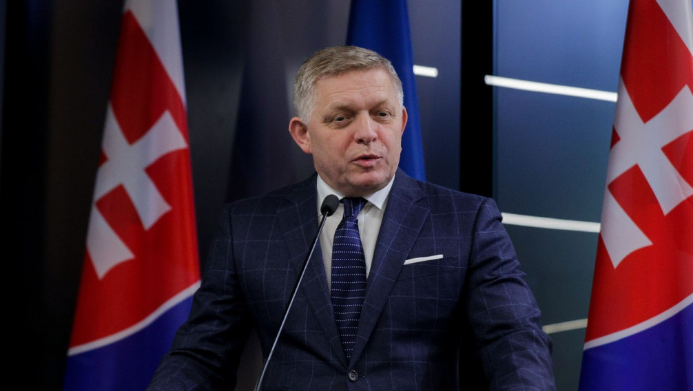 Fico obećao da će proterati "strane mentore" iz Slovačke
