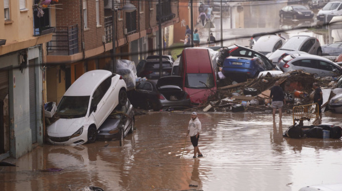 Ili premalo vode ili previše: Vodeni sistem planete izmiče kontroli, oscilacije svi više smrtonosne