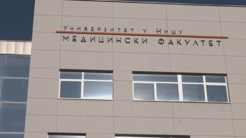 Bezbednost na fakultetima: Kako su organizovane službe obezbeđenja i kakva zaduženja imaju?