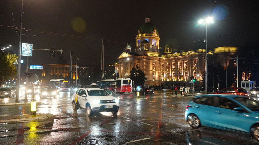 U većem delu Srbije tokom noći kiše i pljuskovi, suvo samo na severu Vojvodine