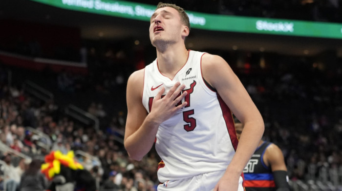 Nikola Jović i Majami ispod proseka: Bruklin kaznio katastrofalnu zadnju četvrtinu rivala