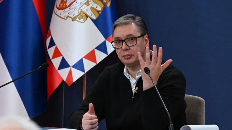 Vučić: Ostavku na mesto predsednika podneću 27. septembra
