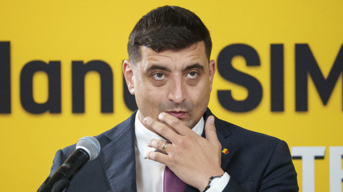 Zatvorena birališta na ponovljenim predsedničkim izborima u Rumuniji, izlazne ankete daju prednost Simionu