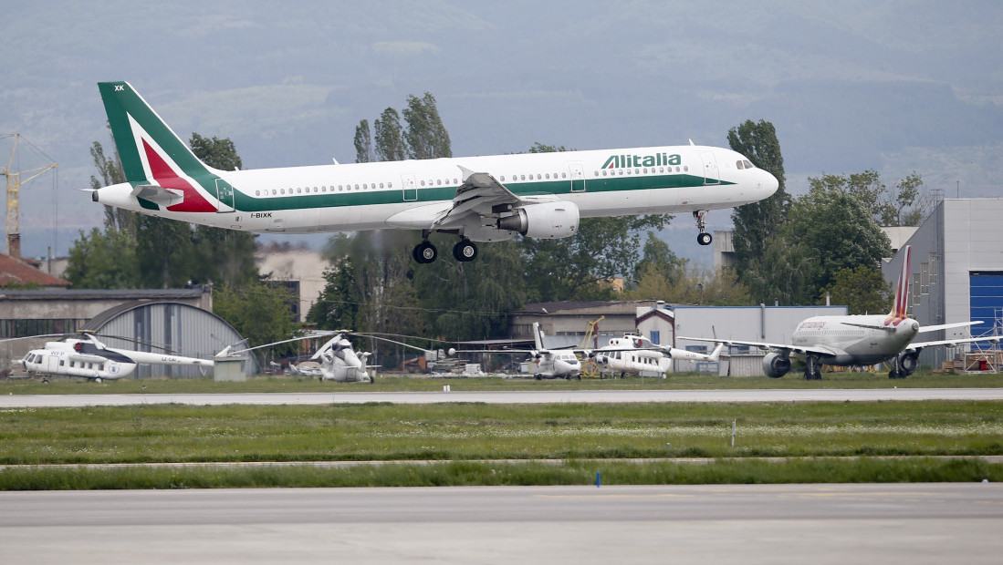 Italija razmatra klasifikaciju državnih letova nakon ometanja GPS signala na avionu Ursule fon der Lajen