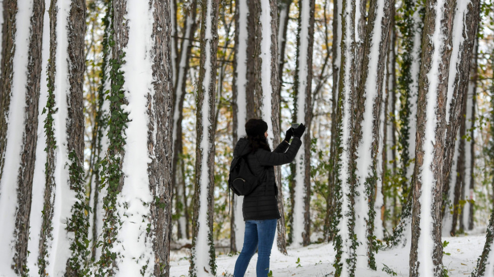 Vremenska prognoza RHMZ: Kiša u većem delu Srbije, na planinama sneg