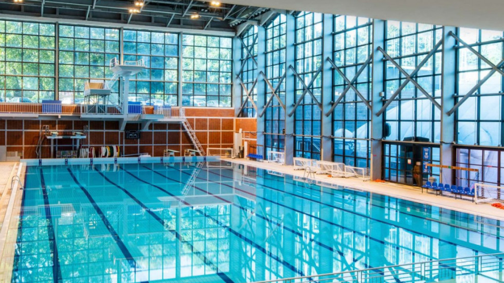 Otvorena zimska sezona na Tašmajdanu: Koliko košta dnevna karta i koja je temperatura vode?