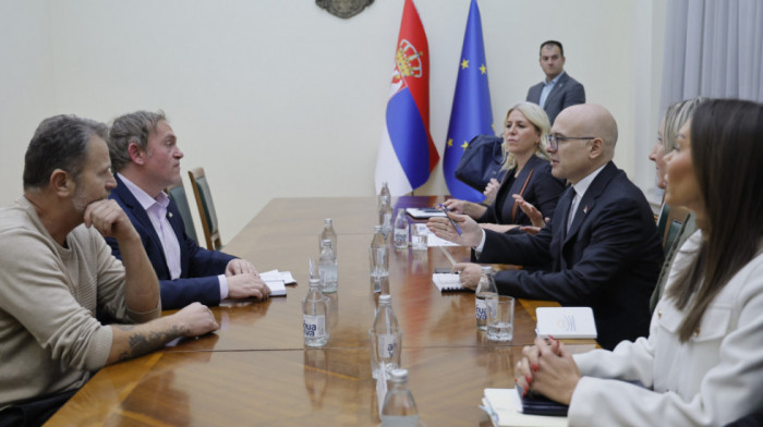 Vučević: Vlada spremna da sa Savezom nastavi da unapređuje položaj gluvih i nagluvih