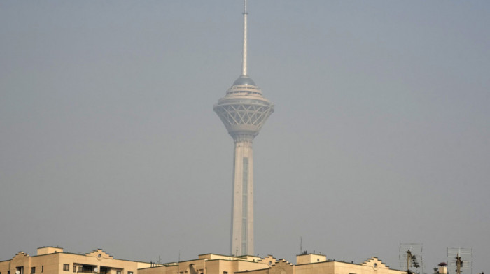 Pezeškijan: Sankcije čine Iran jačim i otpornijim