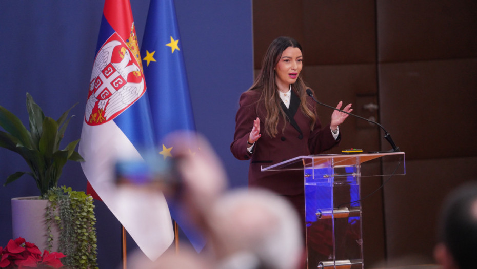 Mesarović: Generalni štrajk nije uspeo, privreda i trgovinski lanci funkcionišu