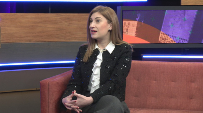 Državna sekretarka u MSP sa studentima iz Bostona: Srbija dosledno poštuje međunarodno pravo