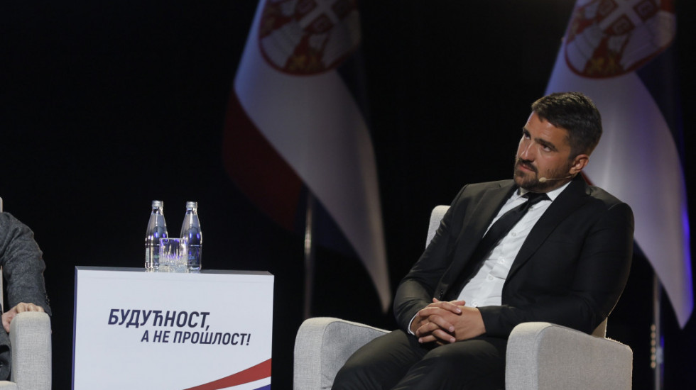 Tipsarević podržao Srpsku listu: Da igramo za jedan grb i našu srpsku trobojku!