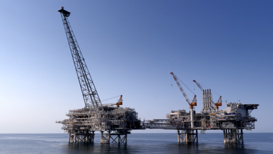 Trojica državljana Slovenije spašena na hrvatskoj gasnoj platformi: Više sati plutali na otvorenom moru