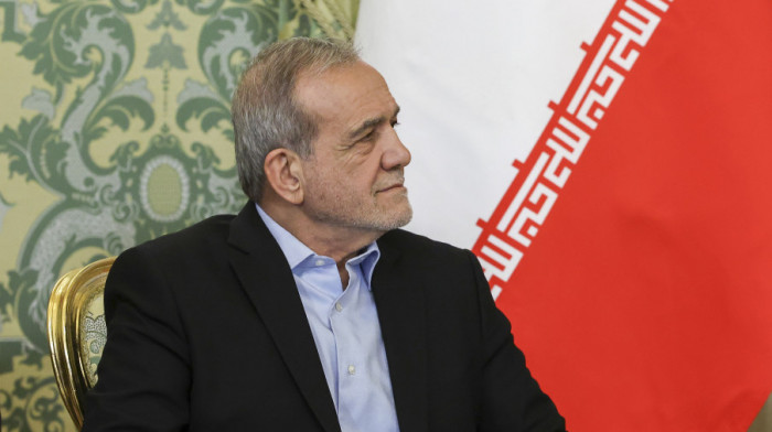 Pezeškijan poručio Trampu: Iran se neće pokloniti nijednom nasilniku