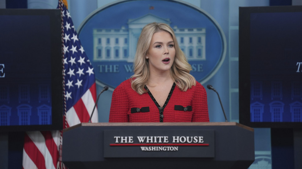 Kerolajn Livit: Tramp nezadovoljan zbog odlaganja pregovora između Ukrajine i Rusije, trošimo previše vremena na priču