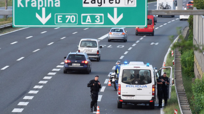 Kamion udario medveda na auto-putu u Hrvatskoj: Policajci potegli pištolje