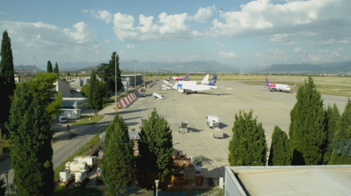 Kvar na kontrolnom tornju na aerodromu Orli u Parizu doveo do otkazivanja 40 odsto letova
