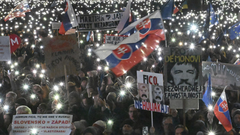 Protest u Bratislavi povodom godišnjice ubistva novinara Jana Kucijaka i njegove verenice