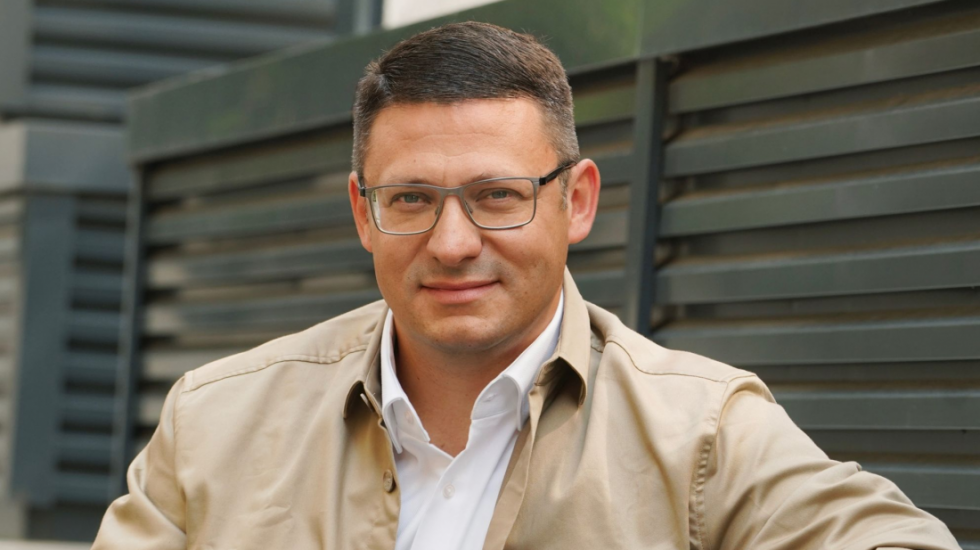 Đurđev: Vučić i Macut kormilari istog broda zvanog Srbija