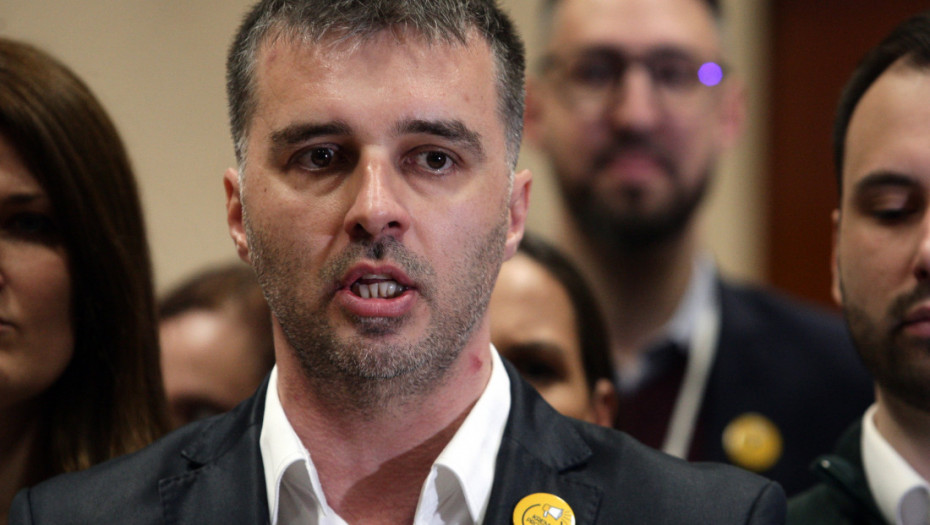 Incident u Beogradu: Savo Manojlović upućen na lekarski pregled, policija sprovodi istragu