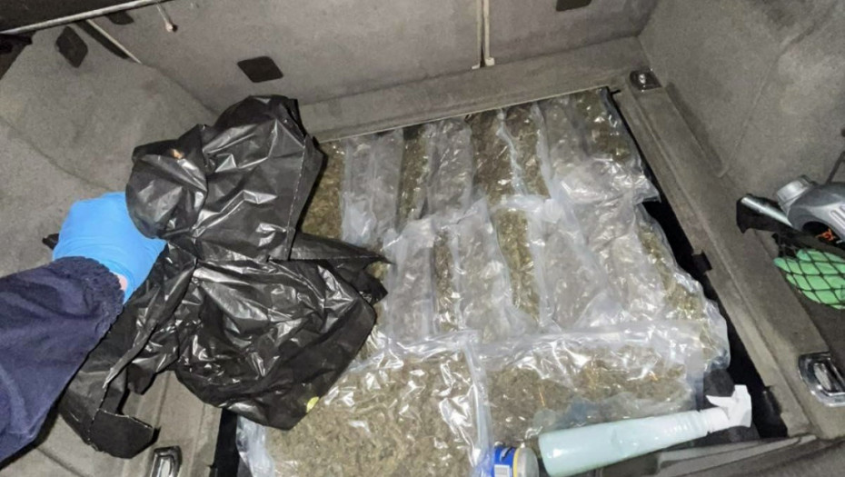 Policija u Sremskoj Mitrovici zaplenila 11 kilograma marihuane