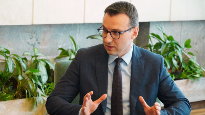 Petković: Kurtijevi mediji masno lažu i slave zbog protesta u Beogradu