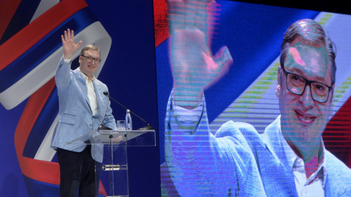 Vučić: Alimentacioni fond revolucionarna stvar za Srbiju, mnogo će pomoći ženama