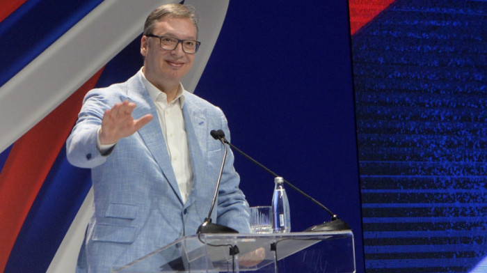 Vučić: Rektor i profesori pozivaju na generalni štrajk kao da su do sada nešto radili