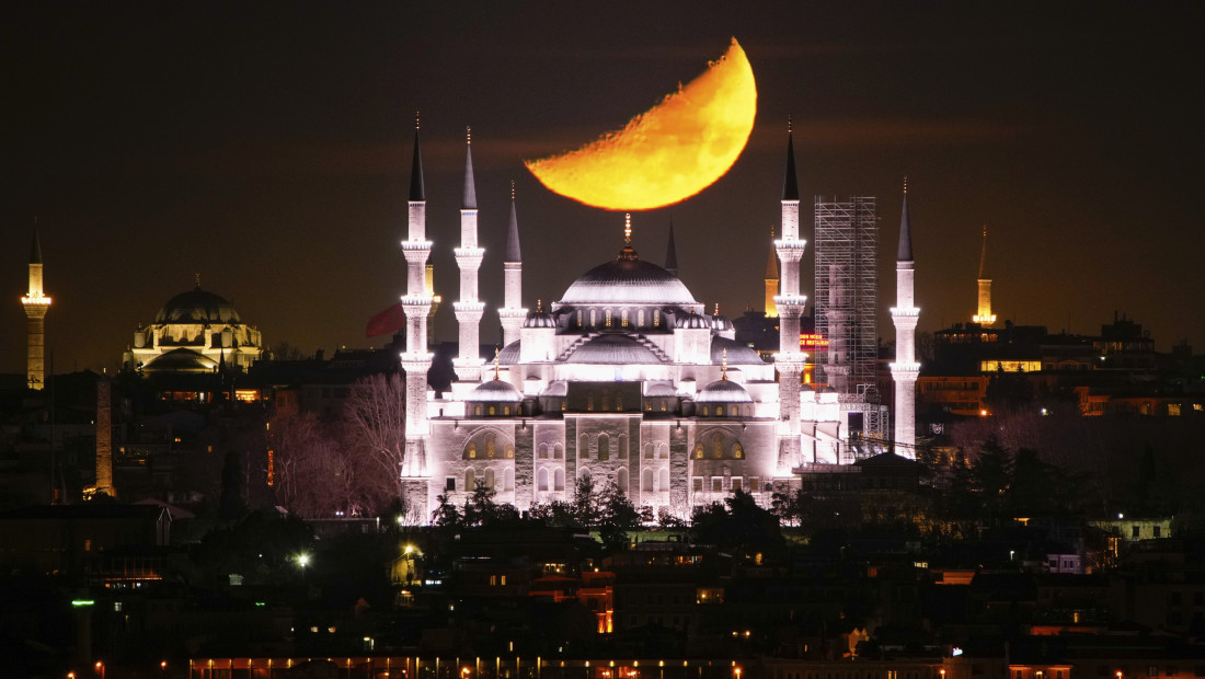 Večeras počinje mesec Ramazana, Jusufspahić: Ovo je vreme posta i bogobojaznosti