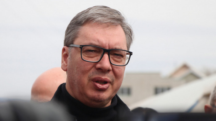 Vučić sutra sa ministrom odbrane Mađarske