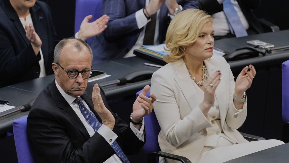 Predsednica Bundestaga žrtva hakovanja: Aplikacije za ćaskanje sve veći problem za političke funkcionere