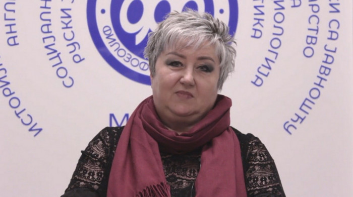 Napad nožem na dekanku Filozofskog fakulteta u Nišu, privedena osumnjičena, oglasio se UKC
