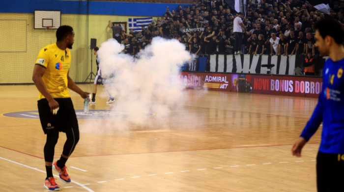 Incident na ulazu u SC Voždovac: Golman FK Partizan Jovanović sprečen da uđe na rukometnu utakmicu, oglasio se MUP