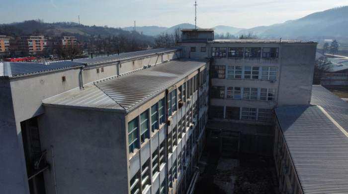 Curenja amonijaka kod francuskog grada Lila evakuisalo radnike fabrike piva Hajneken