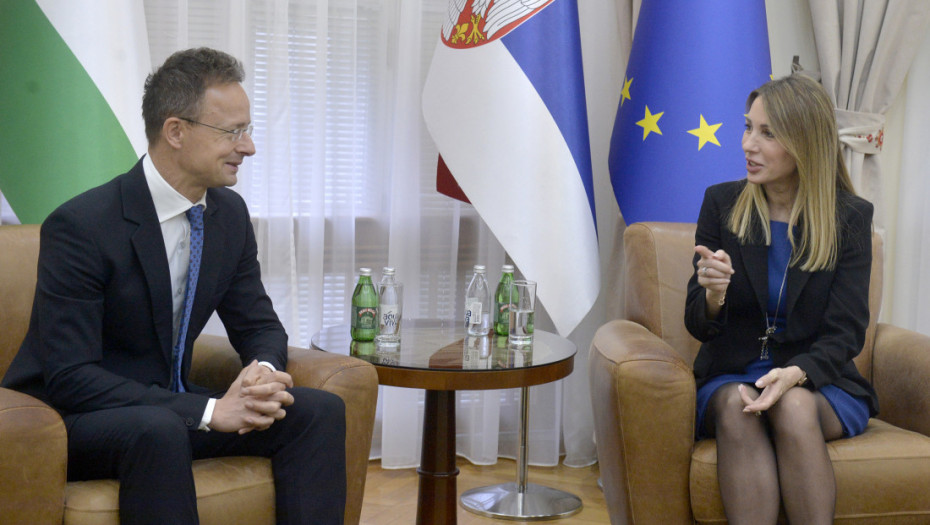 Đedović Handanović sutra u Beogradu sa mađarskim ministrom Sijartom