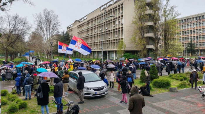Studenti na biciklima krenuli ka Strazburu, cilj da evropske zvaničnike upoznaju sa situacijom u Srbiji