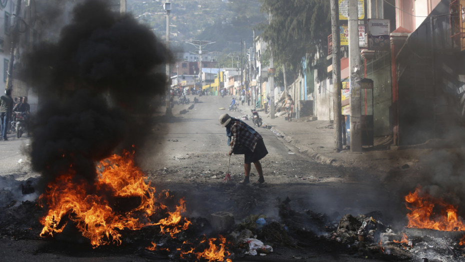Masakr na Haitiju: Najmanje 70 mrtvih u napadu na civile, uništeno 50 kuća